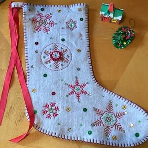 Festive Embroidered Holiday Stocking with Red Accents